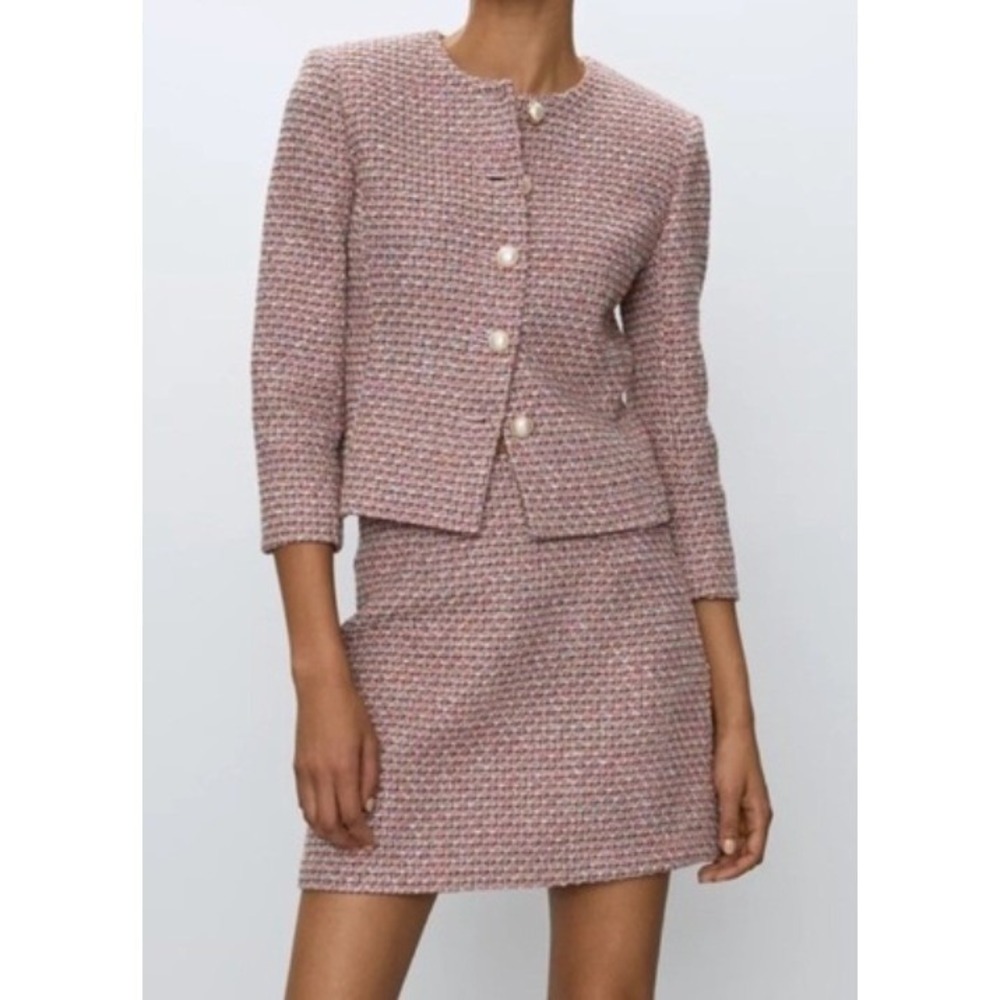 Babaton Pink Multi Tweed Pearl Button Jacket and Skirt Women's Size 2 Aritzia